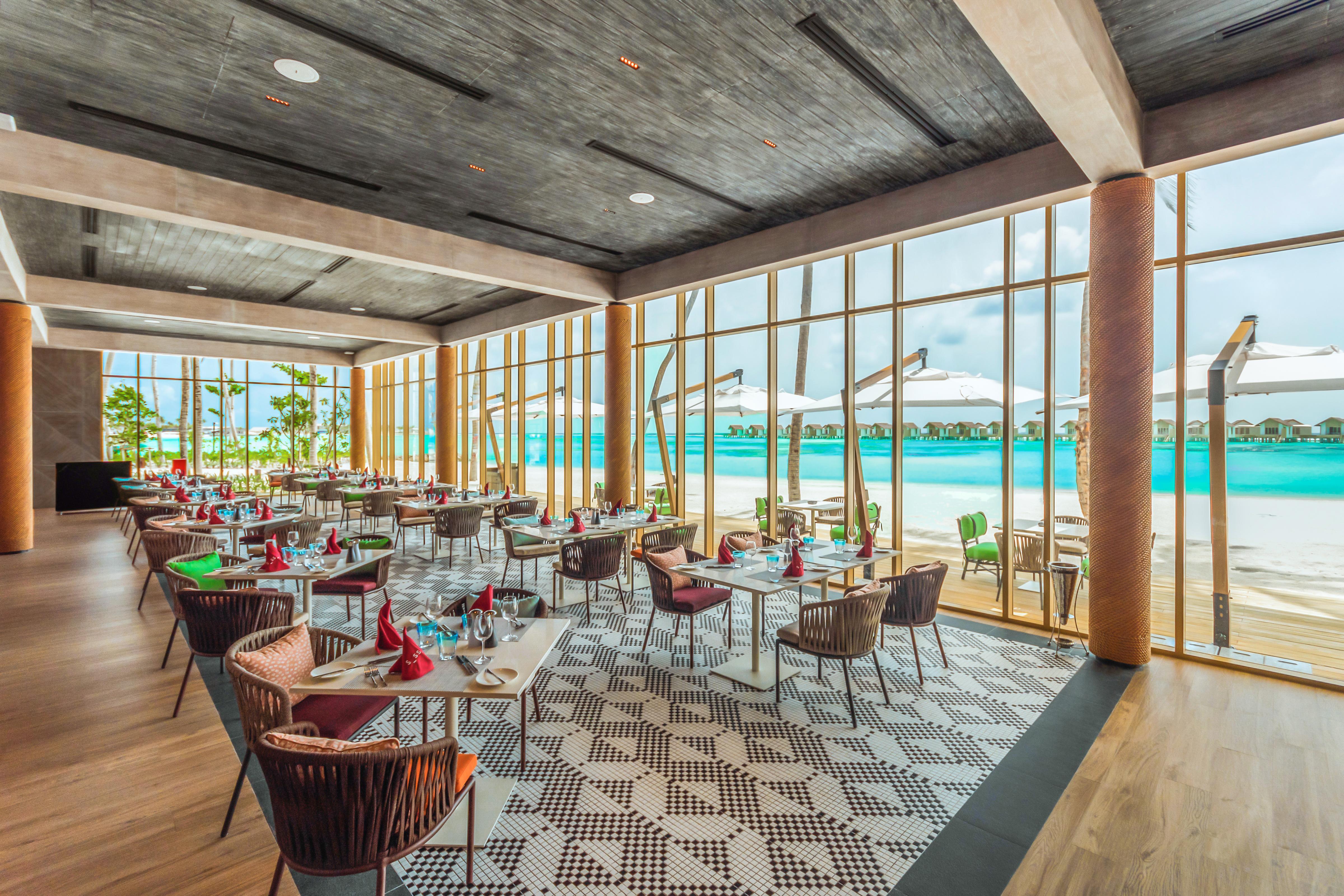 Hard Rock Hotel Maldives - Complimentary Roundtrip Speed Boat Transfer Until 31St October 2025 Emboodhoo Lagoon Εξωτερικό φωτογραφία The restaurant at the resort