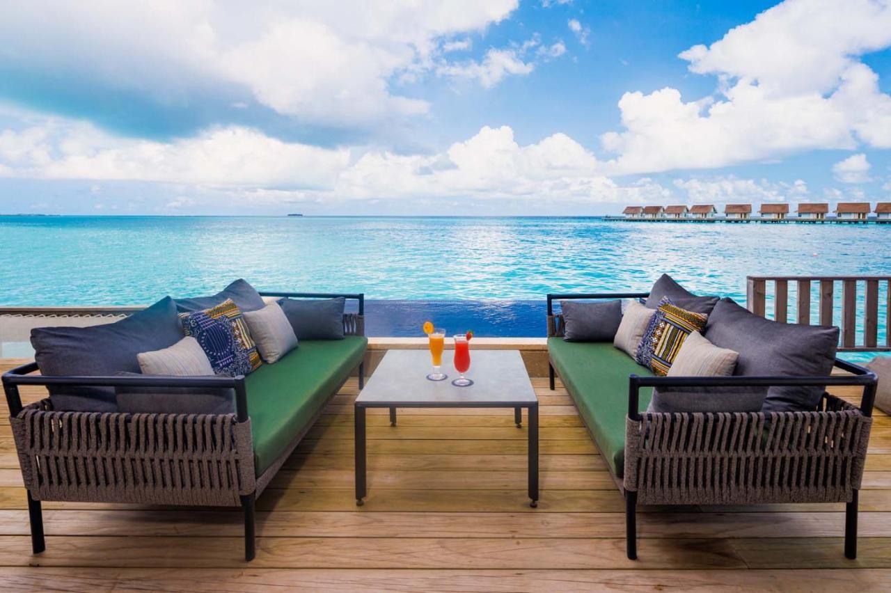 Hard Rock Hotel Maldives - Complimentary Roundtrip Speed Boat Transfer Until 31St October 2025 Emboodhoo Lagoon Εξωτερικό φωτογραφία The view from the pool deck